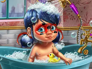 Ladybug Baby Shower Care - Juego de Cuidado y Vestir para Bebés